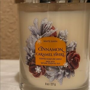 NWT Bath & Body Works White Barn Cinnamon Caramel Swirl Candle. Single Wick